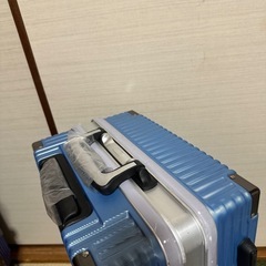 スーツケース　
の画像
