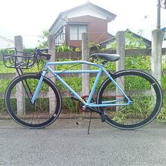 ★お届け可!!★ FUN "whitch way" 700C前後 ノーパンクタイヤ ピストバイク の画像