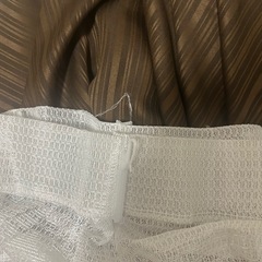 ブラウンのカーテン（110cm）の画像