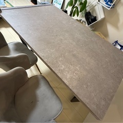 大理石風ダイニングテーブル/ほぼ傷無しの画像
