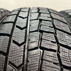 DUNLOP WINTER MAXX WM02 195/65R15 15インチ スタッドレス 4本 24～25年製 バリ溝 ヴォクシー セレナ ノア エスクァイア等　(KTK589)クレジットカード QRコード決済可能の画像