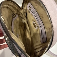 値下げ交渉可ゲス(GUESS)&サマンサタバサバックセットの画像