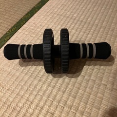 腹筋ローラーの画像