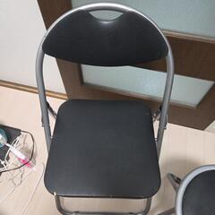 【8月14日引き取りに来てくださる方限定】炊飯器、パイプ椅子２点セットの画像
