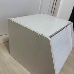 スタックボックス(扉付き）の画像