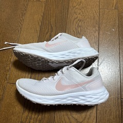 八月末まで出品★NIKEランニングシューズの画像