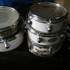 Pearl パール ドラムセット リズムトラベラー　ピュアホワイト　ケース付きの画像