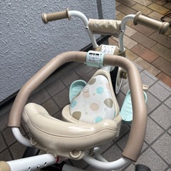 手押し 三輪車 幼児用自転車 プーさんの画像