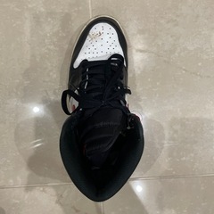 Nike Air Jordan 1 ブラック/レッド/ホワイトの画像