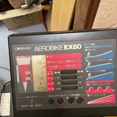 コンビ　エアロバイク　EX80 combi ジムマシンスペック　使用身長140㎝以上の画像