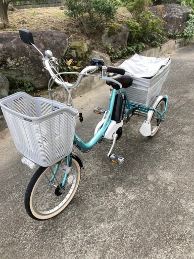 新品バッテリー比較的綺麗三輪電動アシスト自転車YAMAHA PAS8.9Ah
