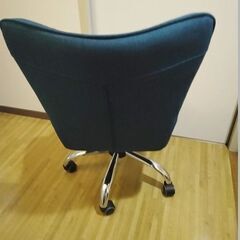LOWYA　ディスクチェア　ターコイズの画像