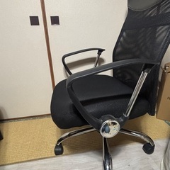 回転椅子の画像