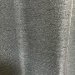 グレー　カーテンの画像