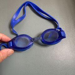 水泳用ゴーグルの画像