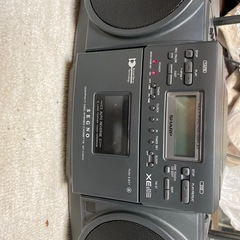 ラジカセ、CDプレイヤー、ラジオの画像