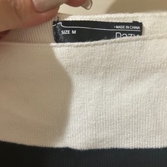 未使用品⭐︎ボートネックのボーダーニットトップスの画像