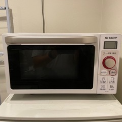 冷蔵庫、電子レンジの家電セットの画像