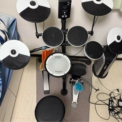 早い者勝ちRoland TD-1KVフルオプション約5万円分付き電子ドラムセットの画像
