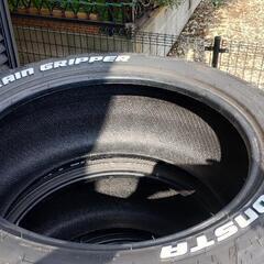 ほぼ新品★MONSTA TERRAIN GRIPPER 285/50R20の画像