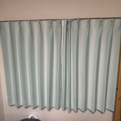ニトリのカーテン3点セット の画像
