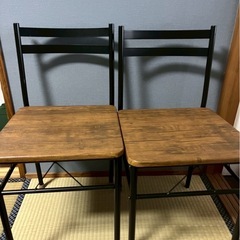 ダイニングテーブル2人用　の画像