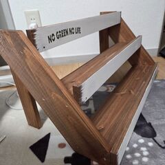 多肉植物や雑貨をならべる棚です✨の画像