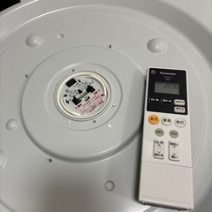 LED照明12畳ほどの画像