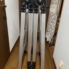 アルミ合金製自在脚立　さしあげますの画像
