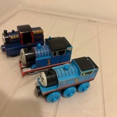 トーマスとミニカーの画像
