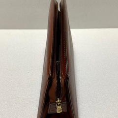 LOUIS VUITTON ルイ ヴィトン　トゥルースクレタ エピ セカンドバッグ クラッチバッグ 茶色　M48403 訳ありの画像