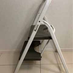 ✨美品✨脚立の画像