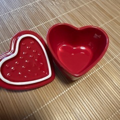 STAUB エクストラミニハートココットの画像