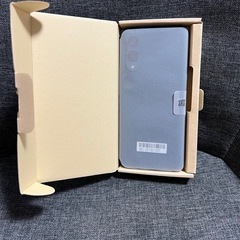新品　arrows We2 ネイビーグリーン　SIMフリーの画像