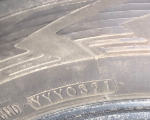 中古　レクサス　スタッドレスタイヤ　ホイールセット　アイスガード225/60R18　空気圧センサー付