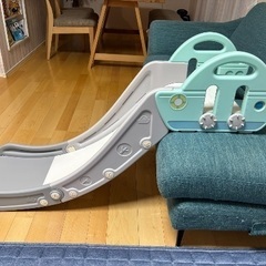 室内滑り台(子供用)の画像