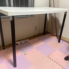 IKEA イケア　テーブル の画像