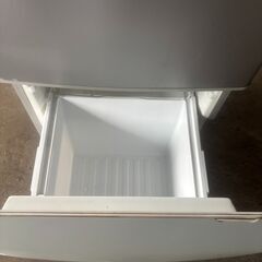 Panasonic 2ドア冷蔵庫 138L NR-B144W-S 2011年製 パナソニック 一人暮らしサイズ　動作品の画像