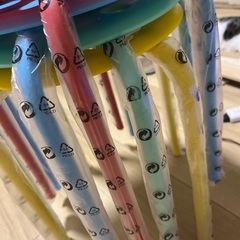 パイプ丸椅子4脚の画像