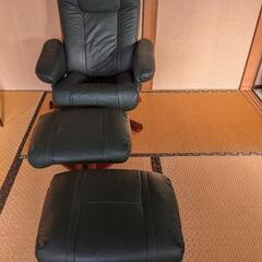 リクライニングチェア/オットマン付の画像