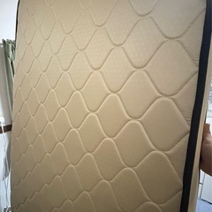 ニトリシングルベッドの画像