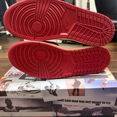 NIKE エアジョーダン1 スニーカーの画像