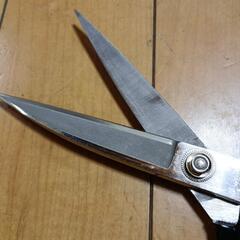 プロ用、布切りハサミ(クローバーS1)の画像