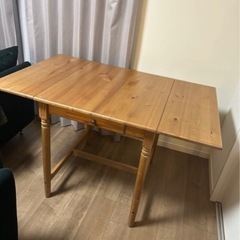 IKEA テーブル
の画像