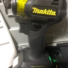 ③マキタインパクトドライバTD173D中古美品の画像