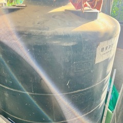 1000L円筒タンク の画像