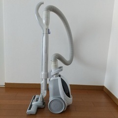 掃除機 HTACHI 日立　紙パック式掃除機　CV-P85E1の画像