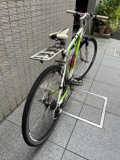 【8/22までの引き渡し】Bianchi ビアンキ クロスバイク Cielo 自転車 廃盤モデル