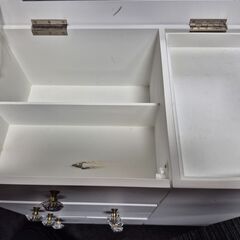ドレッサーの引き取り先を募集しますの画像