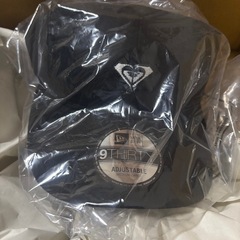 ROXY NEWERA キャップの画像